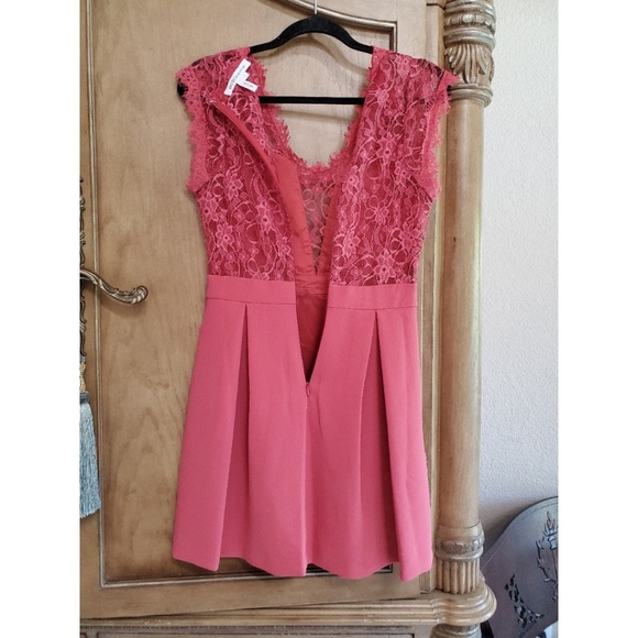 BCBGeneration Lace Dress - Picture 2 of 2